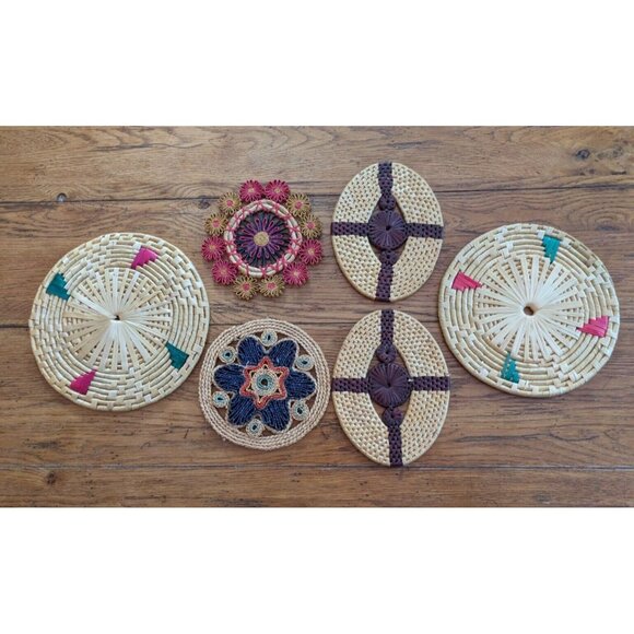 6 Vintage Natural Woven Wicker Rattan Raffia Trivets Hot Pads Straw Pot Holders - Picture 1 of 5